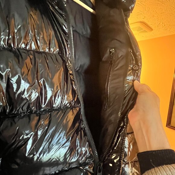 Black Calvin Klein High Gloss Puffer Jacket 7 Degree Warmth Factor Coat Size L - Picture 4 of 6